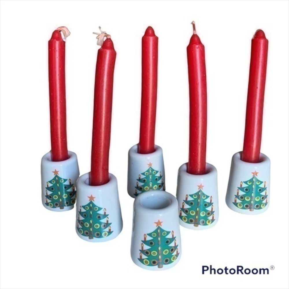 VINTAGE SET OF 6 PORCELAIN CANDLE HOLDERS WITH 5 RED CANDLES